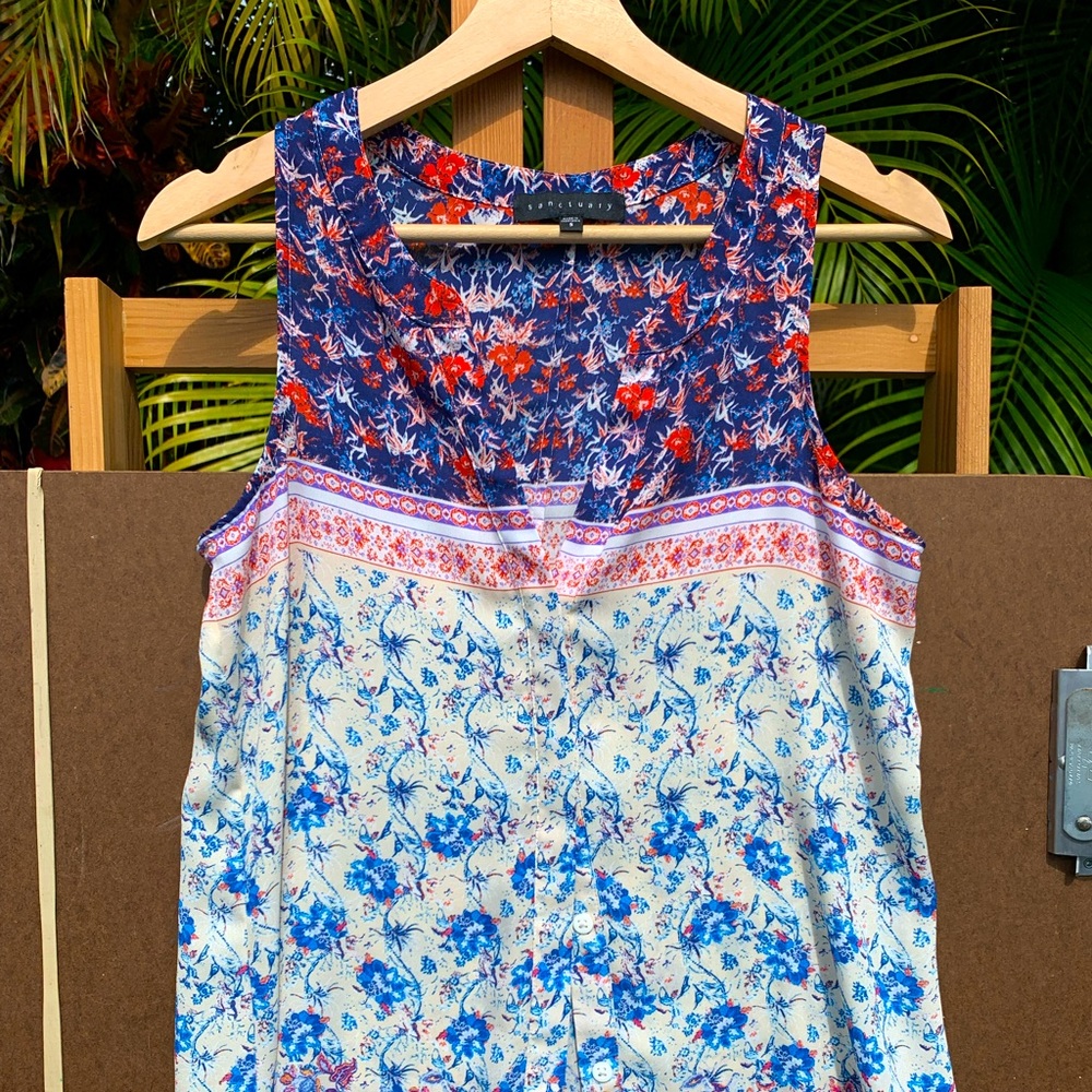 Sanctuary sleeveless button up top
